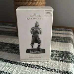 Hallmark Cylon Centurion ornament. Never opened!
